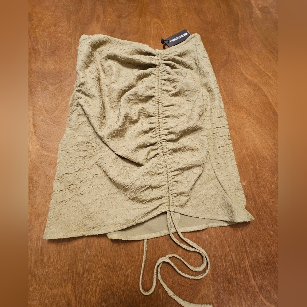 PrettyLittleThing Ruched Textured Bodycon Skirt in Olive